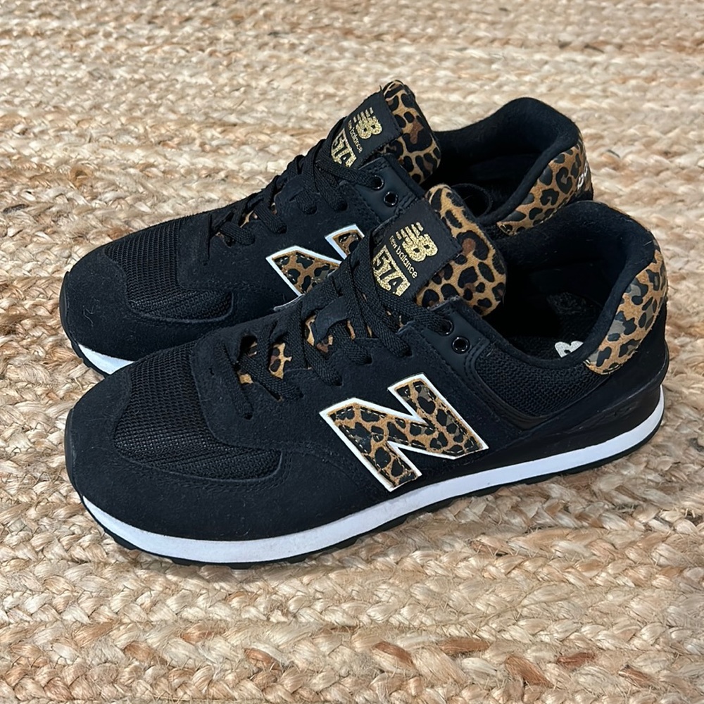 New Balance 574 Athletic Shoe Women’s Size 10 Black/Leopard